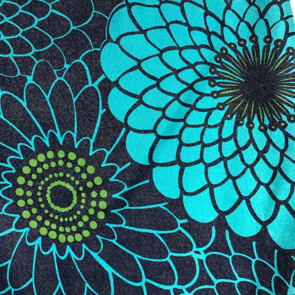 Express Mini Skirt - Picture 6 of 7